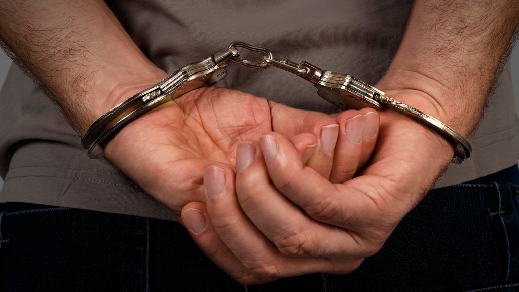 Grand jury indicts DeKalb County man for running over wife, hiding her death, prosecutors say — Newnan Community news