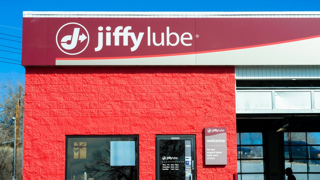 Georgia mother arrested after trying to abandon 6-month-old child at Mableton Jiffy Lube, police say — Newnan Health news